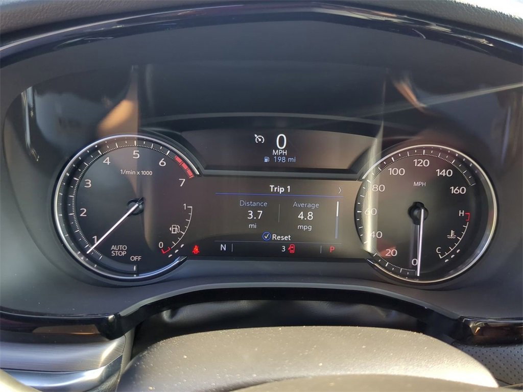 New 2025 Cadillac XT5 Luxury image 11