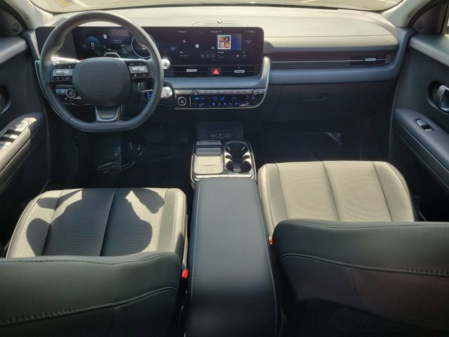 Used 2025 Hyundai Ioniq 5 SEL image 16