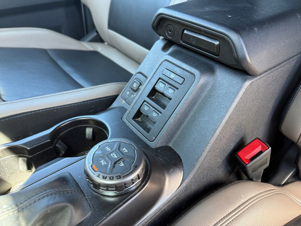 Used 2023 Ford Bronco Wildtrak AWD/4WD image 16