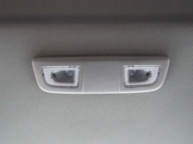 Used 2025 GMC Sierra 1500 SLT image 30