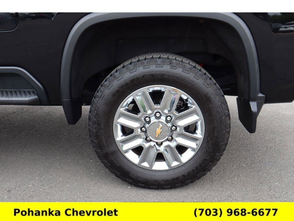 Used 2024 Chevrolet Silverado 2500 High Country w/ Technology Package AWD/4WD image 31