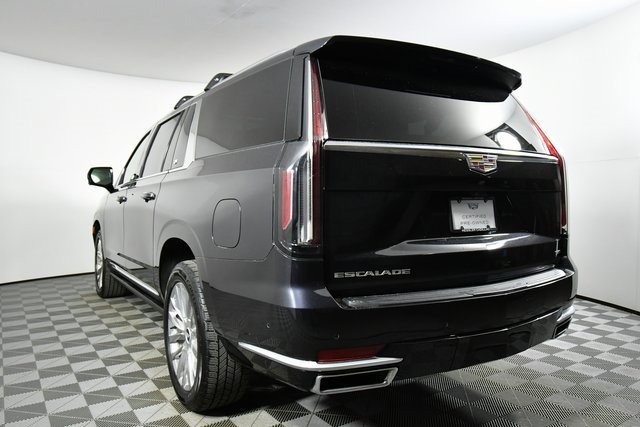 Certified 2022 Cadillac Escalade ESV Premium Luxury w/ Performance Package image 20