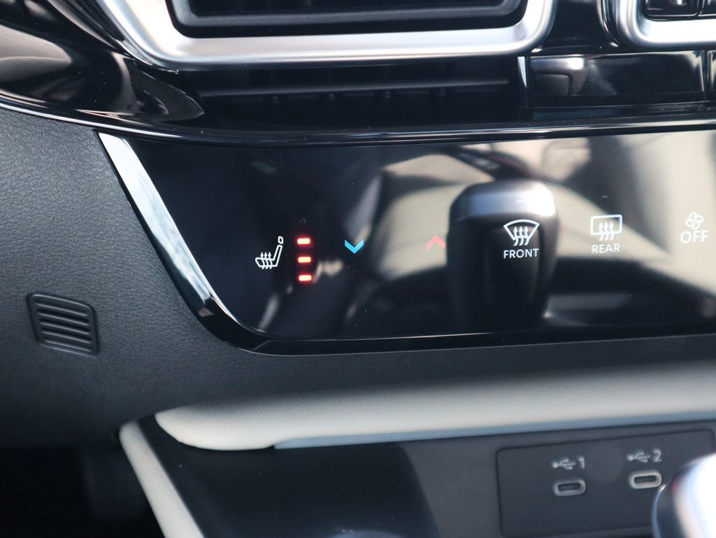 New 2026 Nissan Sentra SL w/ Floor Mat Package image 17