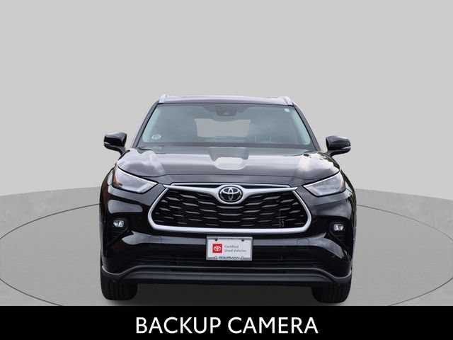 Certified 2025 Toyota Highlander XLE AWD/4WD image 2