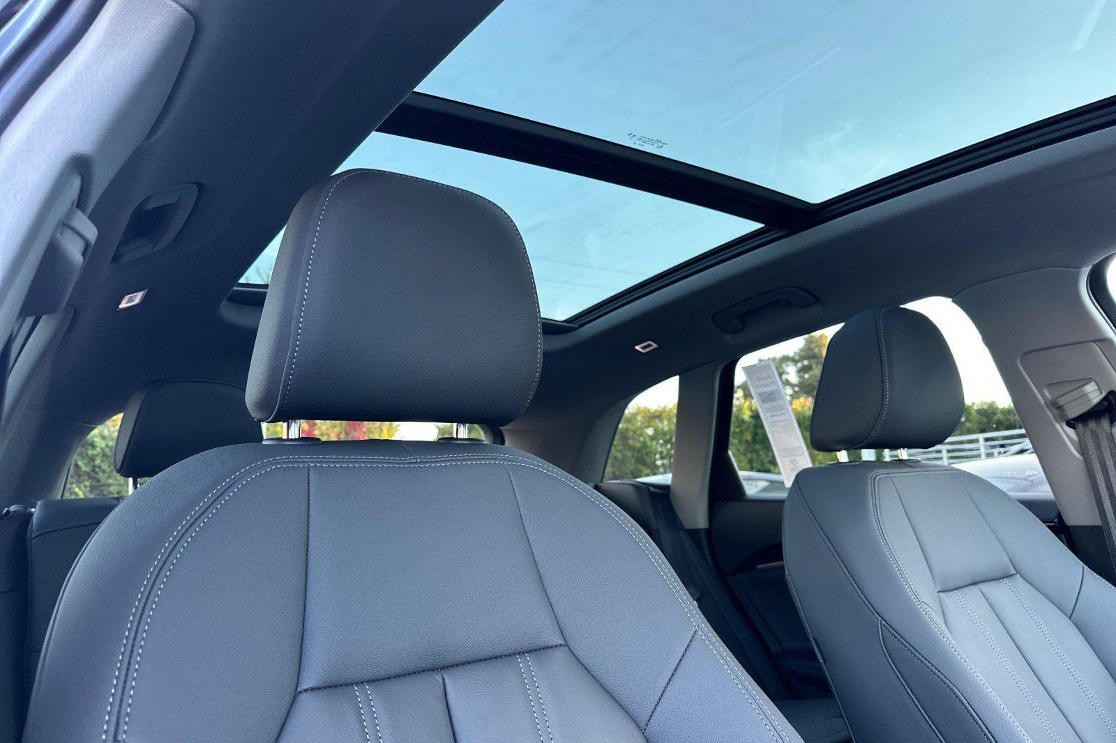 Used 2025 Audi Q5 Premium Plus w/ Premium Plus image 17