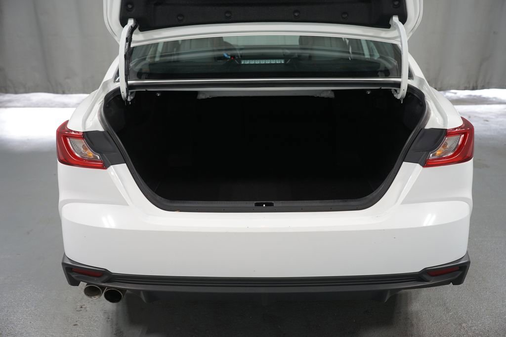 Certified 2025 Toyota Camry SE image 35