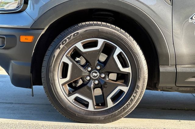 Used 2021 Ford Bronco Sport Outer Banks image 32