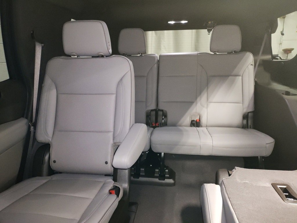 New 2026 GMC Yukon Elevation image 29