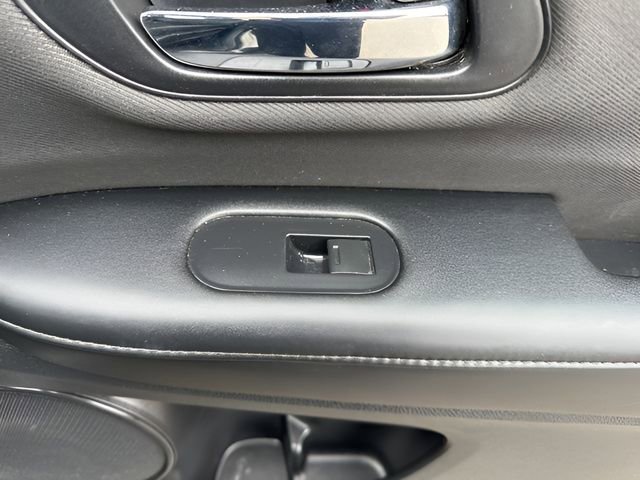 Used 2020 Honda HR-V LX image 23