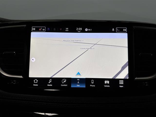 New 2026 Chrysler Pacifica Pinnacle w/ Trailer Tow Group image 10