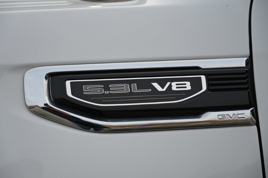 Used 2025 GMC Sierra 1500 SLT image 11