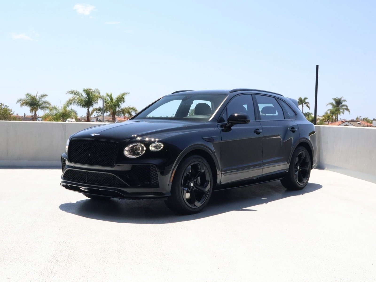 Certified 2022 Bentley Bentayga AWD/4WD image 7