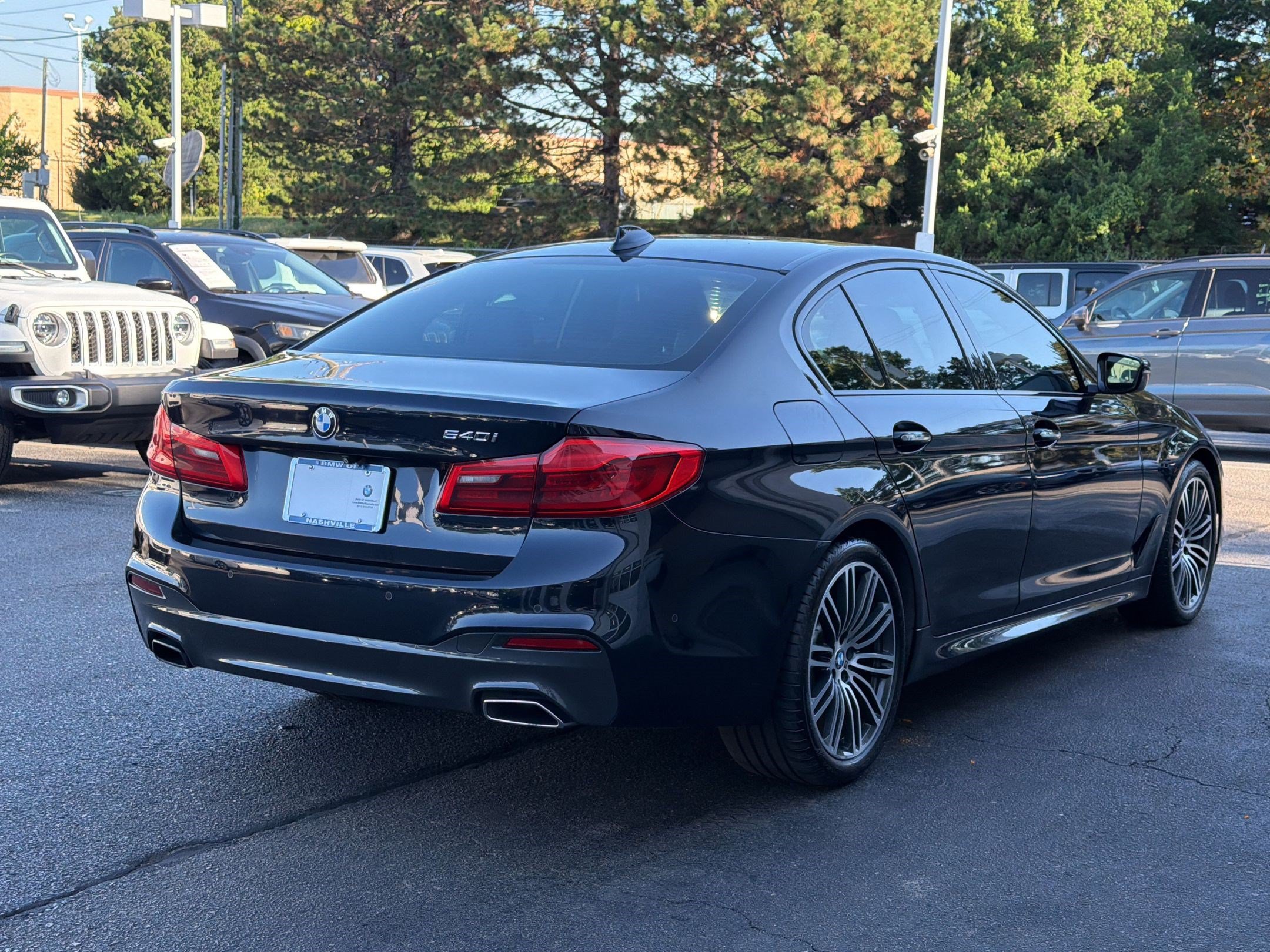 Used 2017 BMW 540i RWD image 9