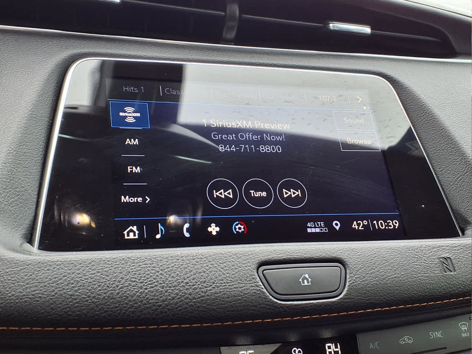 Used 2019 Cadillac XT4 Sport FWD image 14