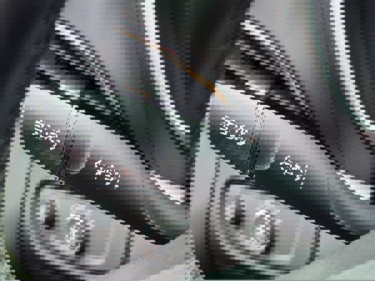 Used 2017 Chevrolet Volt LT w/ Comfort Package image 44