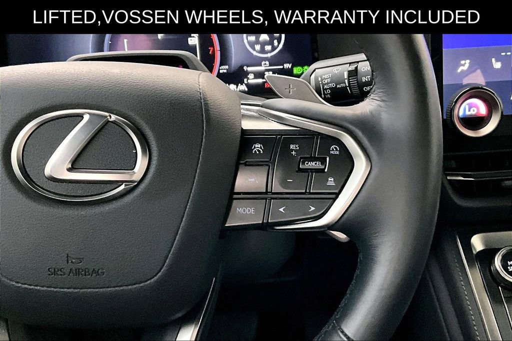 Used 2025 Lexus GX 550 w/ Accessory Package (2T) image 27