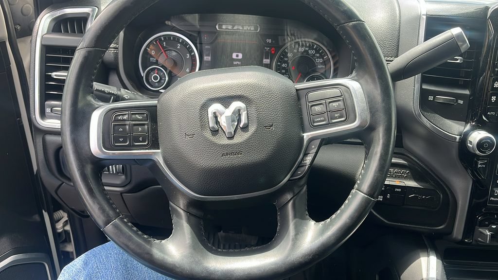 Used 2022 RAM 3500 Laramie AWD/4WD image 12
