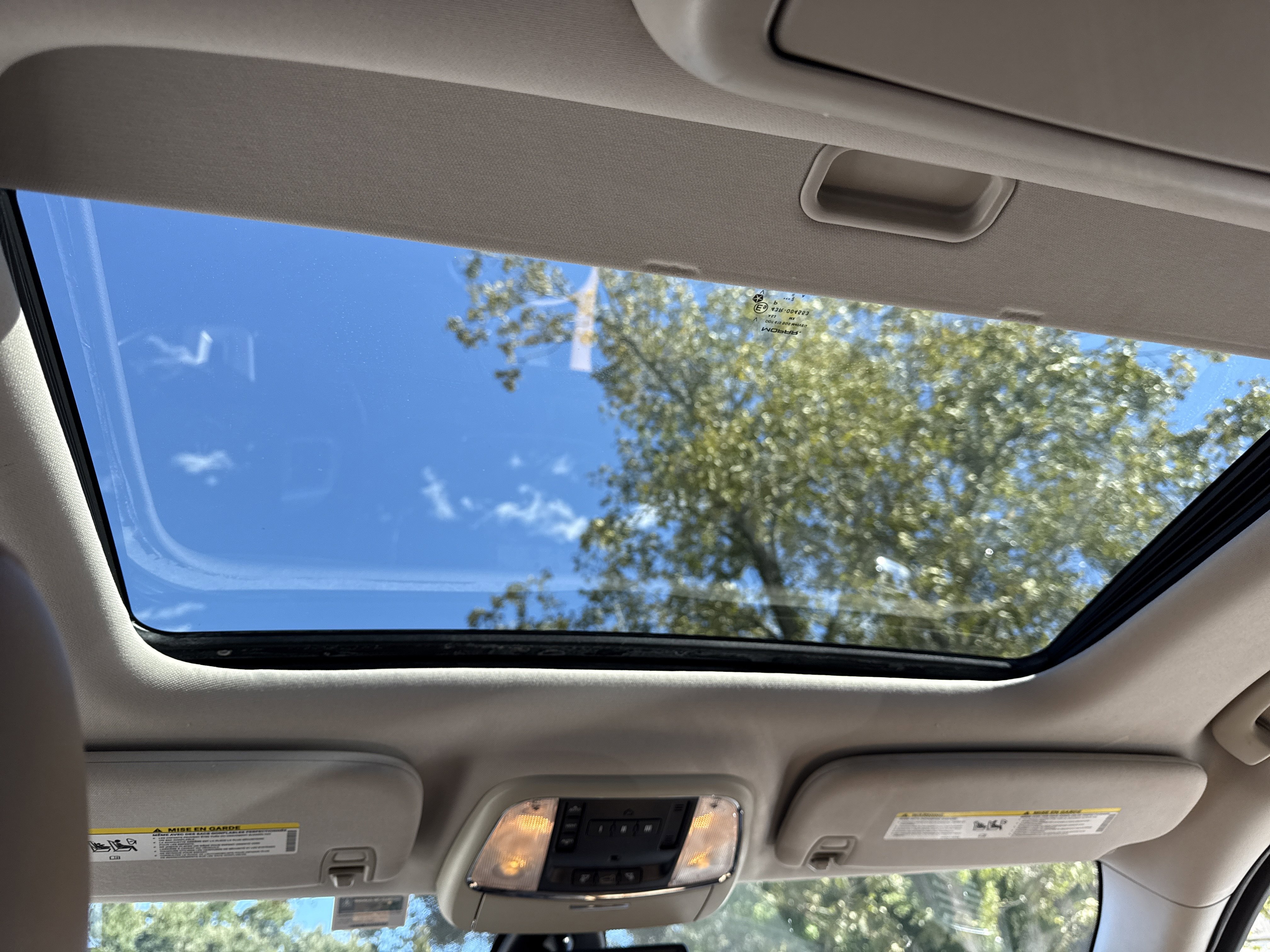 Used 2013 Dodge Durango Citadel w/ Technology Group image 15