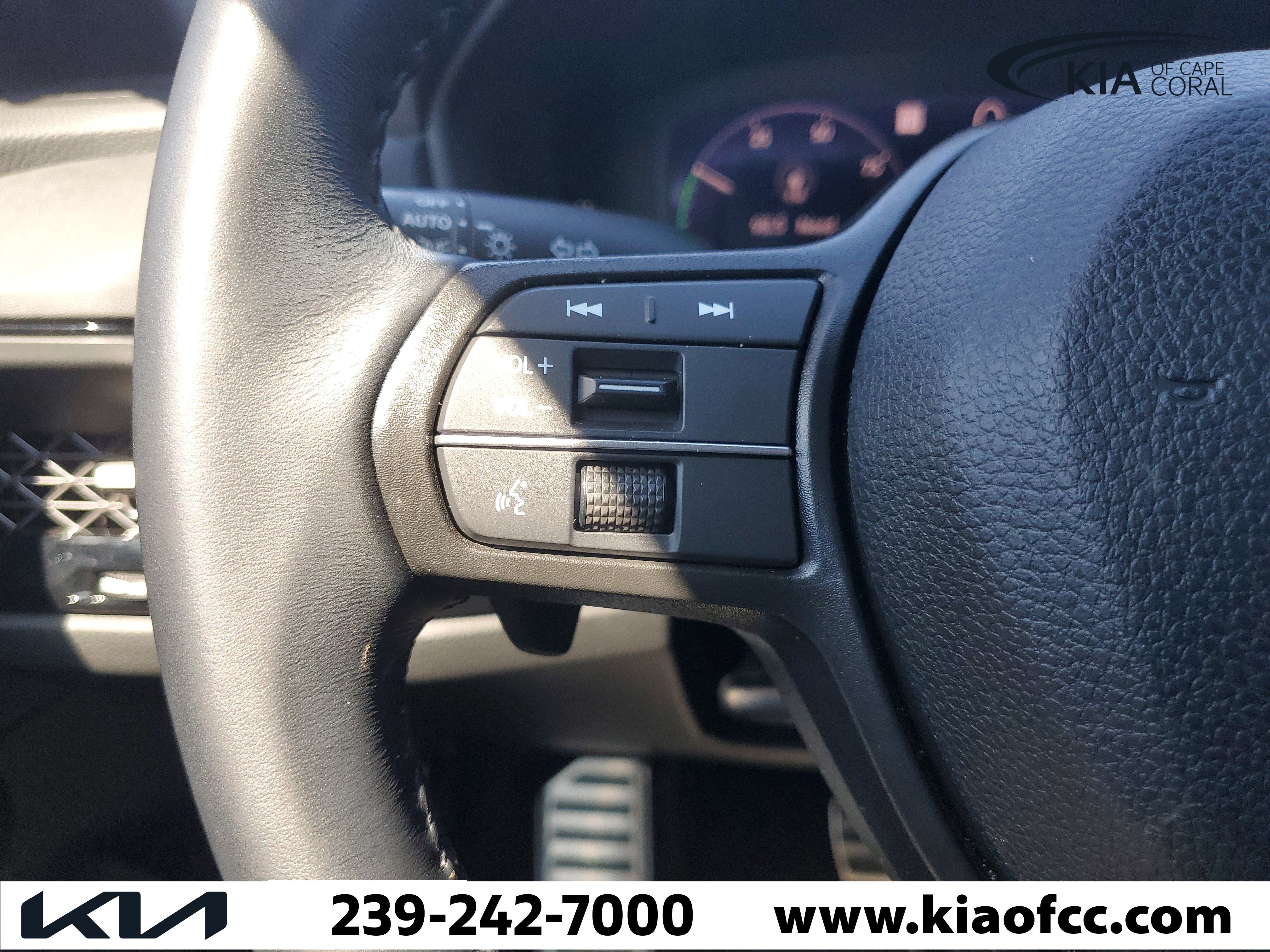 Used 2023 Honda Accord Sport image 18
