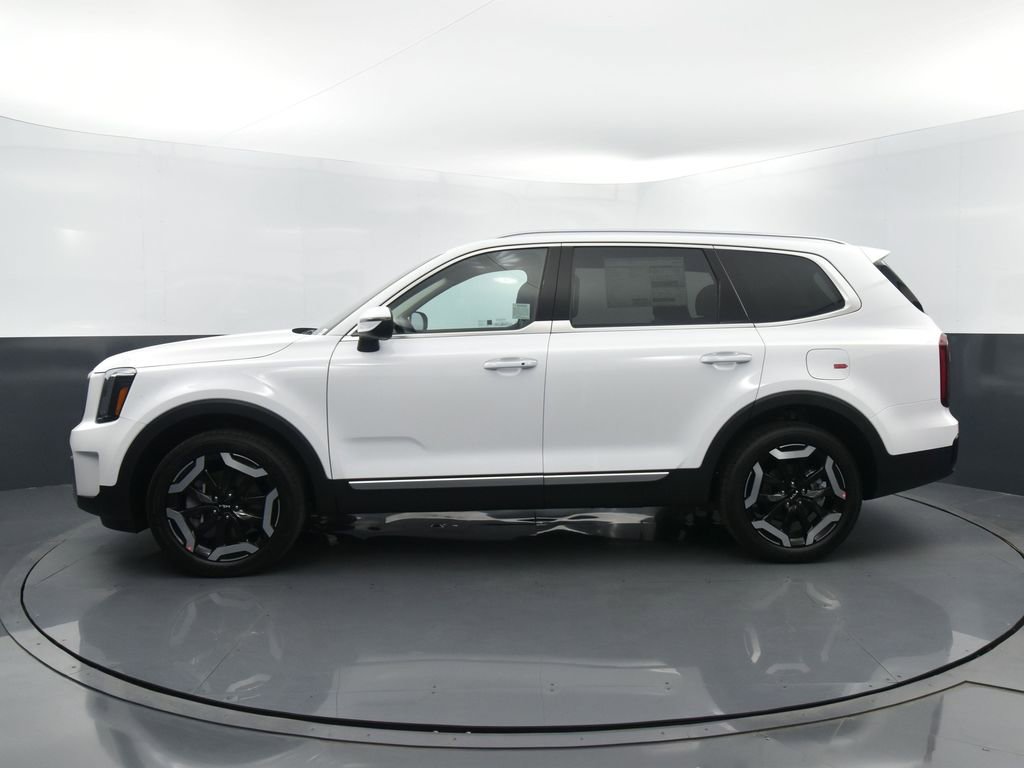 Certified 2024 Kia Telluride S w/ S Sunroof Package image 8