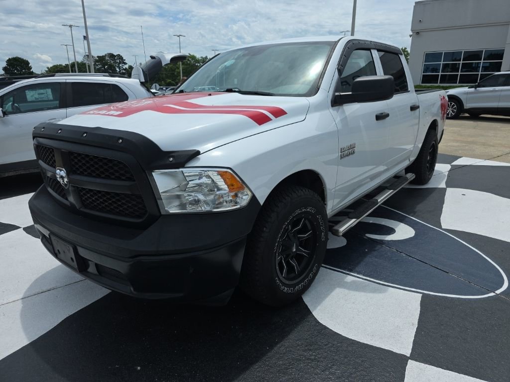 Used 2018 RAM 1500 Tradesman RWD image 1