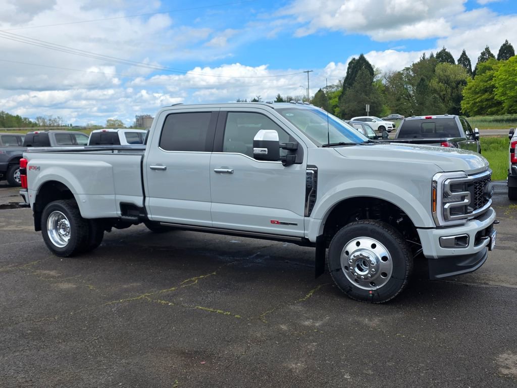 New 2026 Ford F450 Platinum w/ Platinum Plus Package AWD/4WD image 3
