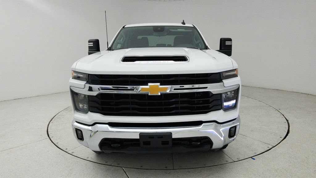 Certified 2024 Chevrolet Silverado 2500 LT AWD/4WD image 2