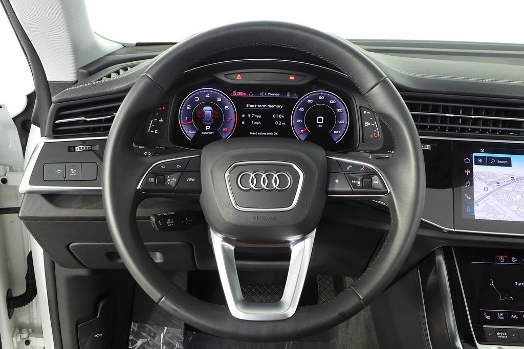 Used 2023 Audi Q8 Premium Plus w/ Premium Plus Package image 27