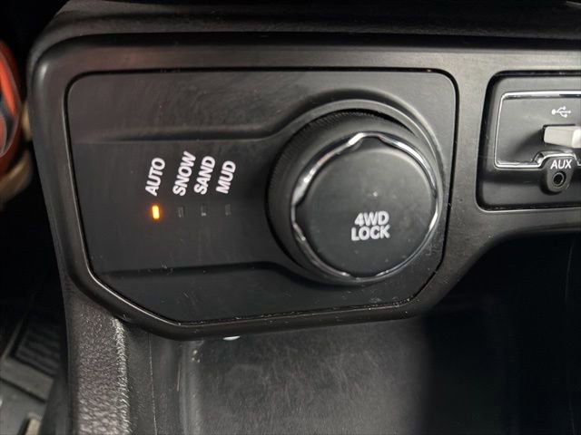 Used 2021 Jeep Renegade Sport AWD/4WD image 9
