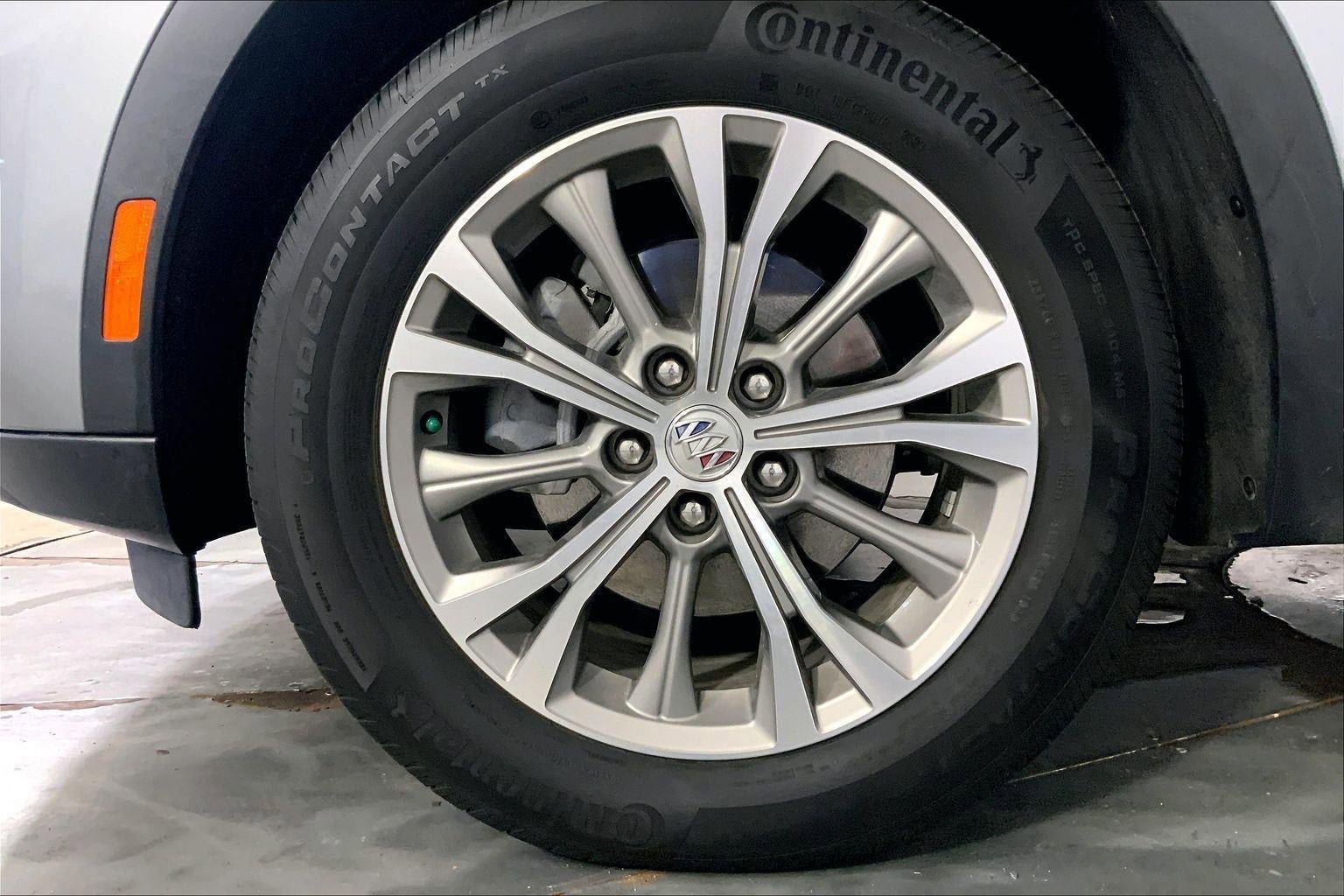 Used 2023 Buick Envision Preferred AWD/4WD image 9