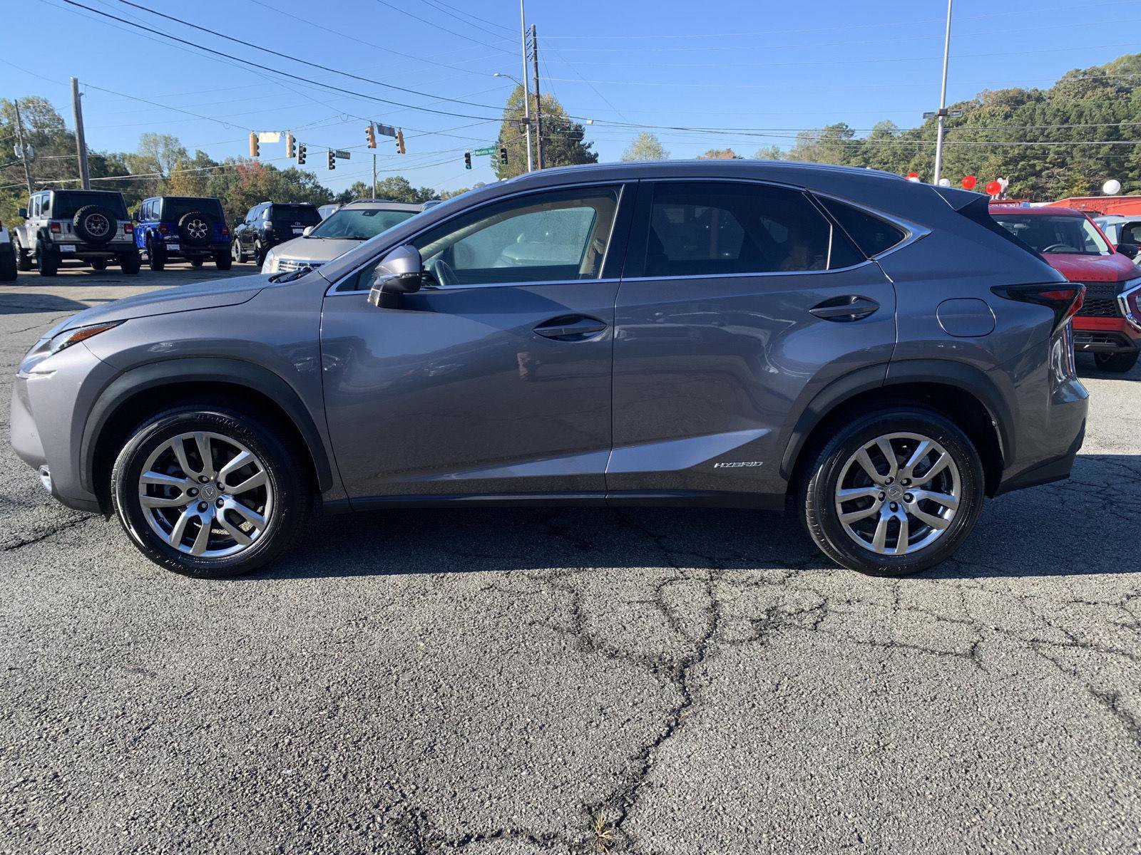 Used 2016 Lexus NX 300h AWD image 4