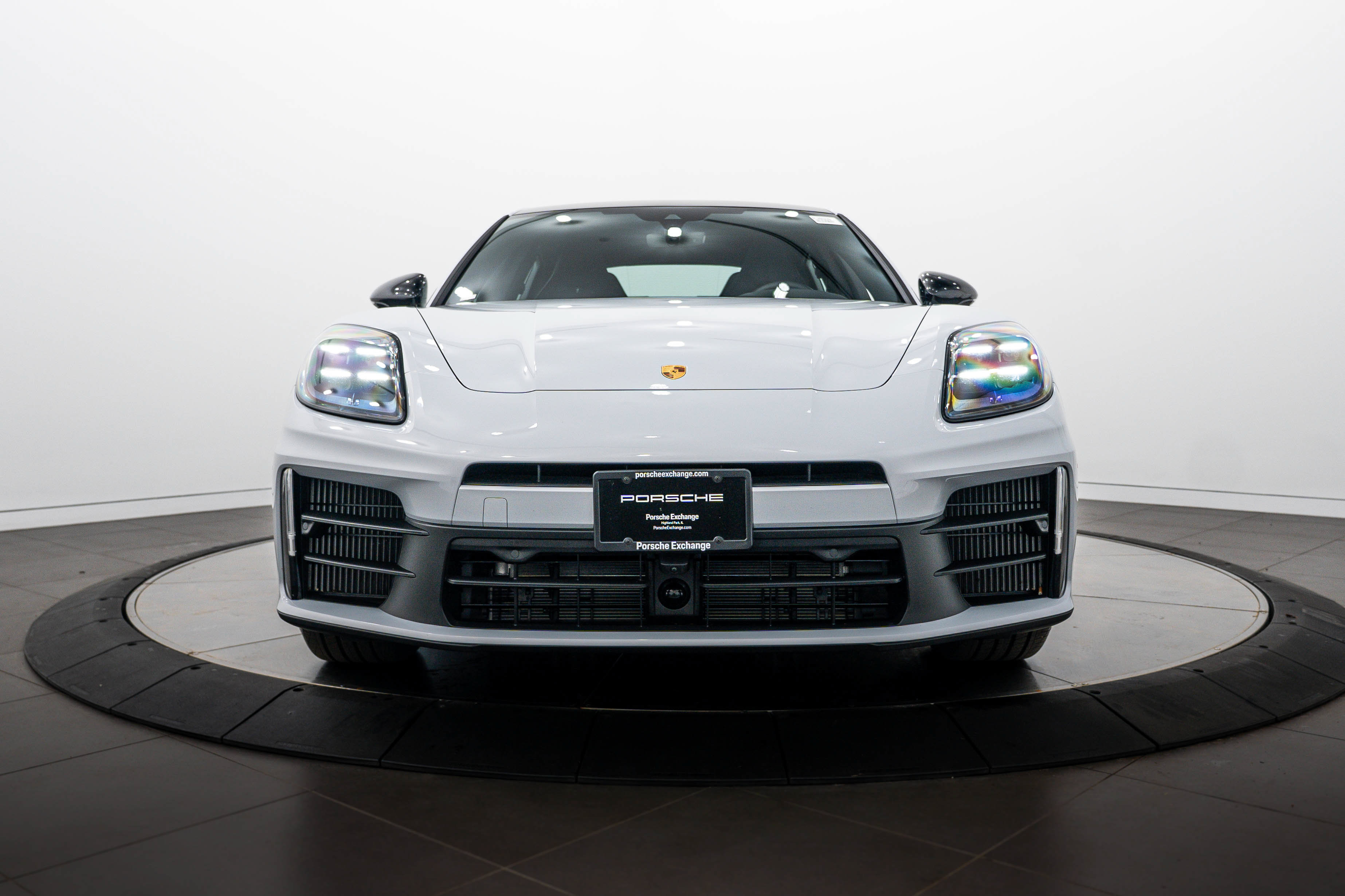 Certified 2026 Porsche Panamera 4 AWD/4WD image 10