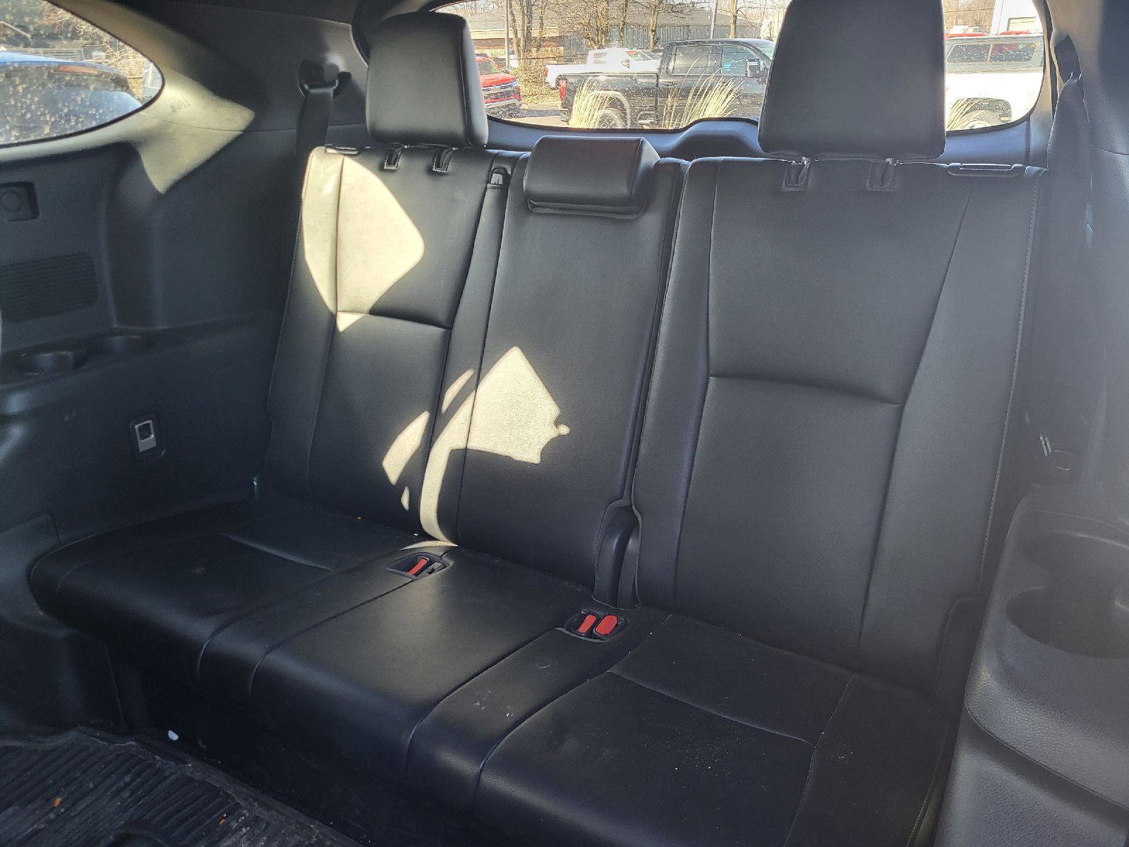 Used 2021 Toyota Highlander XSE image 10