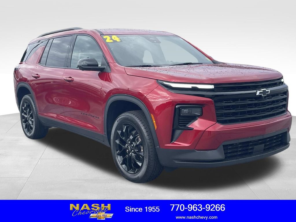 Used 2024 Chevrolet Traverse LT w/ Midnight/Sport Edition