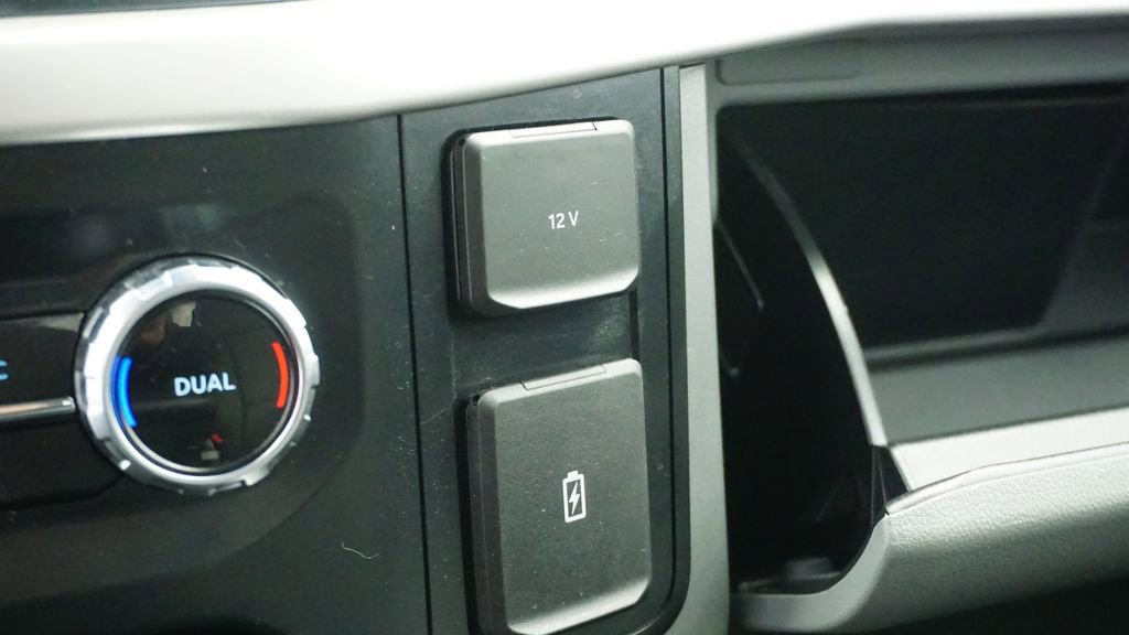 Used 2022 Ford F150 XLT w/ Equipment Group 301A Mid image 33