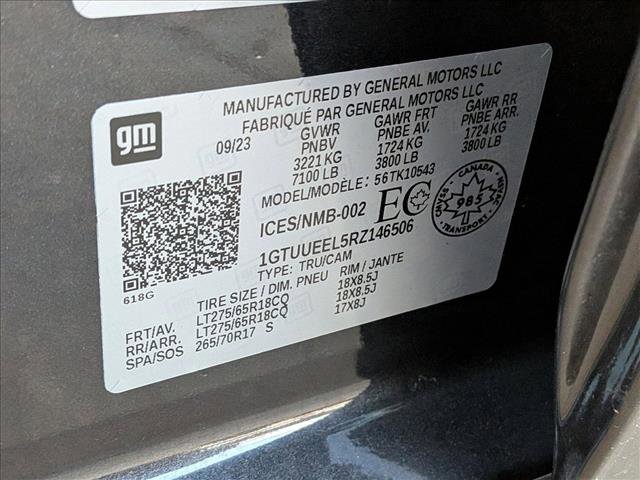 Used 2024 GMC Sierra 1500 AT4 w/ AT4 Preferred Package AWD/4WD image 24