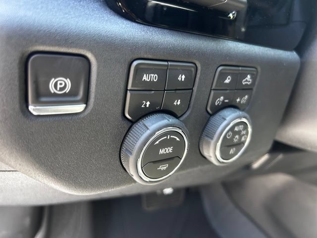 New 2026 Chevrolet Silverado 2500 ZR2 AWD/4WD image 26