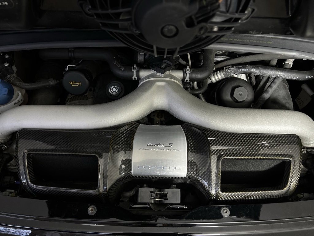 Used 2012 Porsche 911 Turbo S image 17