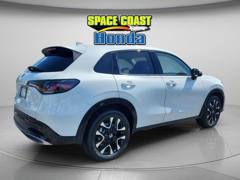 New 2027 Honda HR-V EX-L image 3