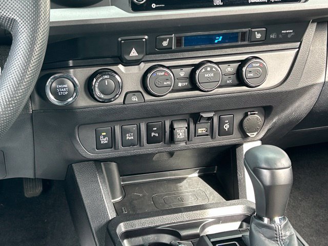 Used 2022 Toyota Tacoma TRD Sport w/ TRD Premium Sport Package AWD/4WD image 45