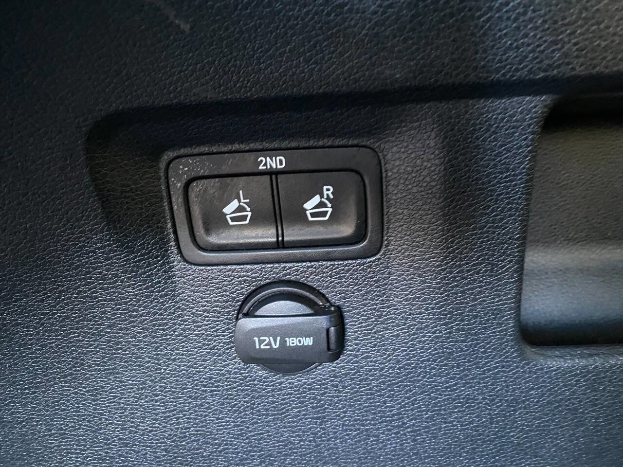 Used 2020 Kia Telluride S image 55