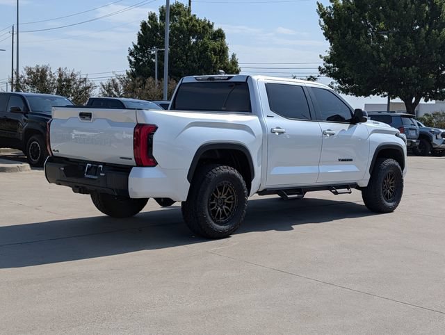 Used 2025 Toyota Tundra Limited AWD/4WD image 6
