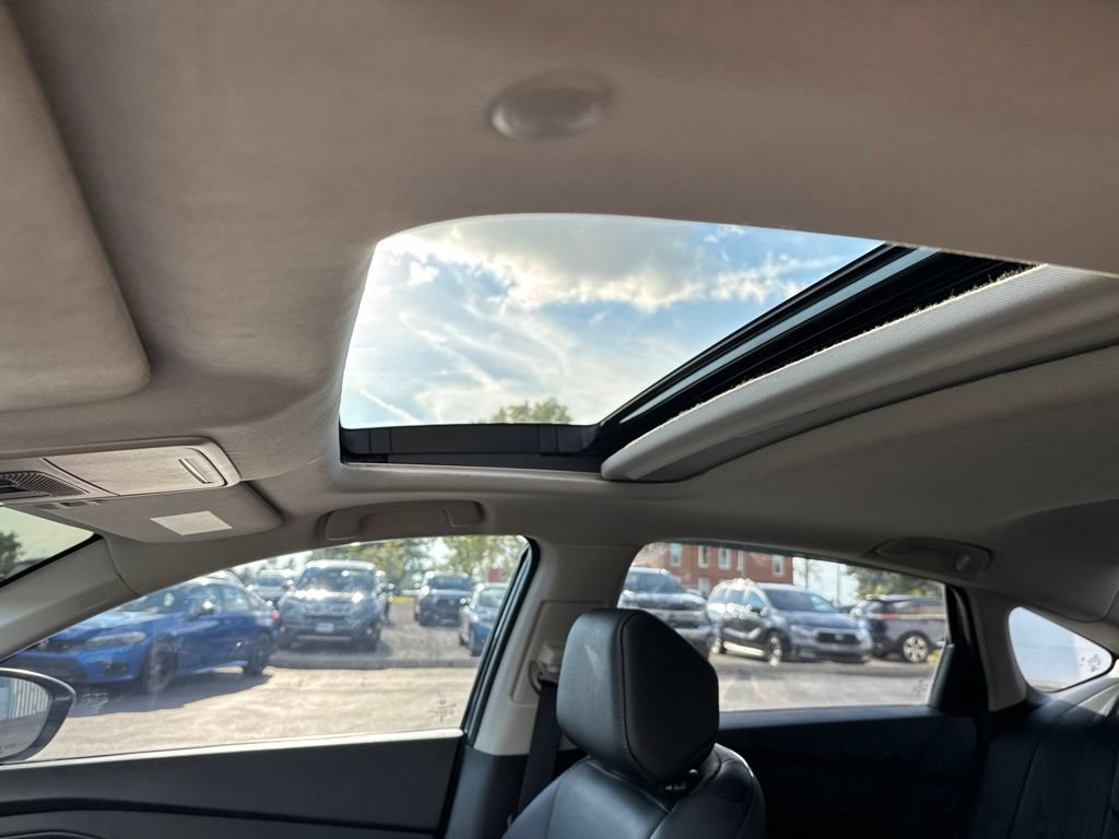 Used 2025 Honda Accord Touring image 32