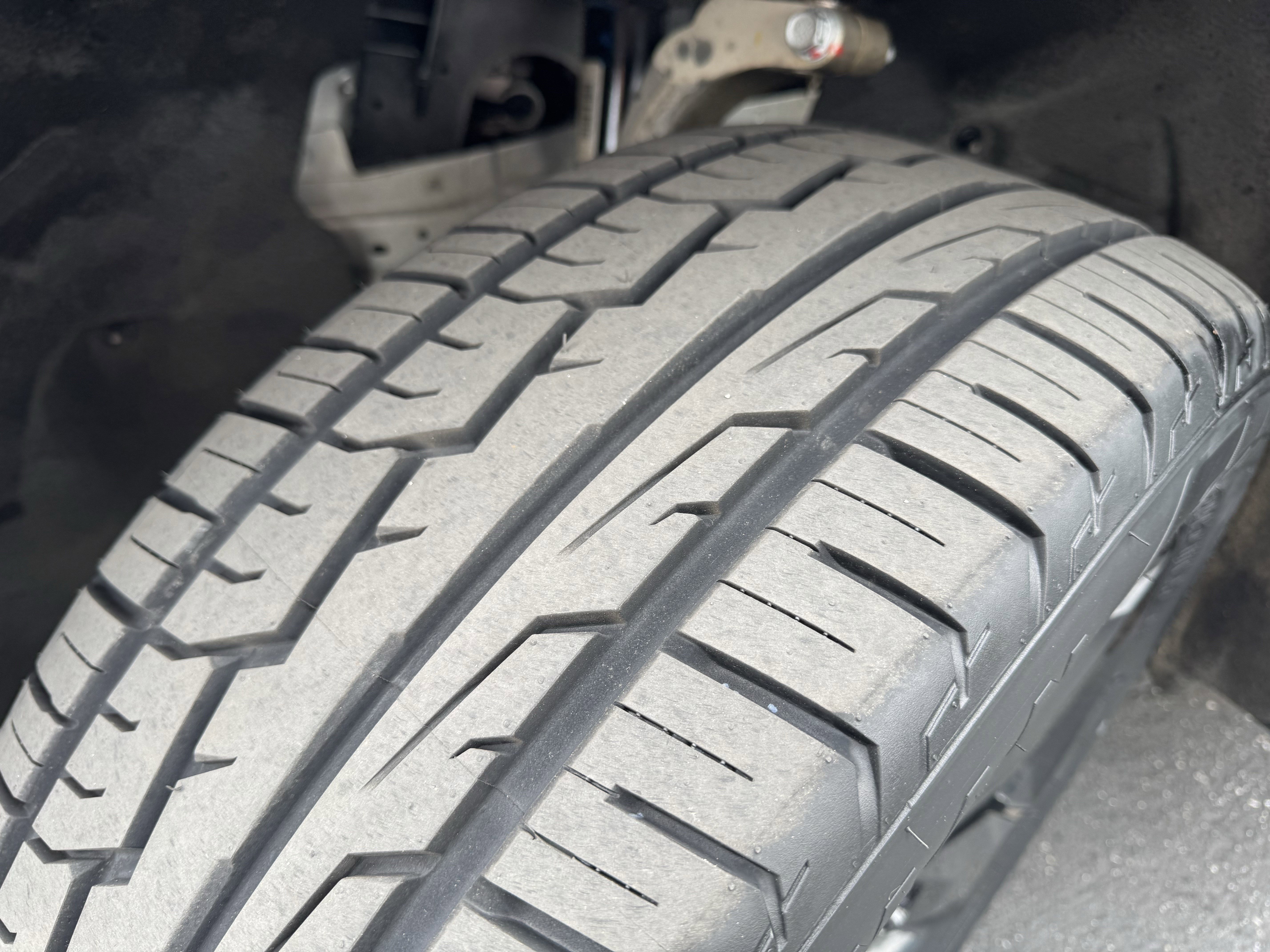 Used 2021 Jeep Grand Cherokee L Laredo image 13