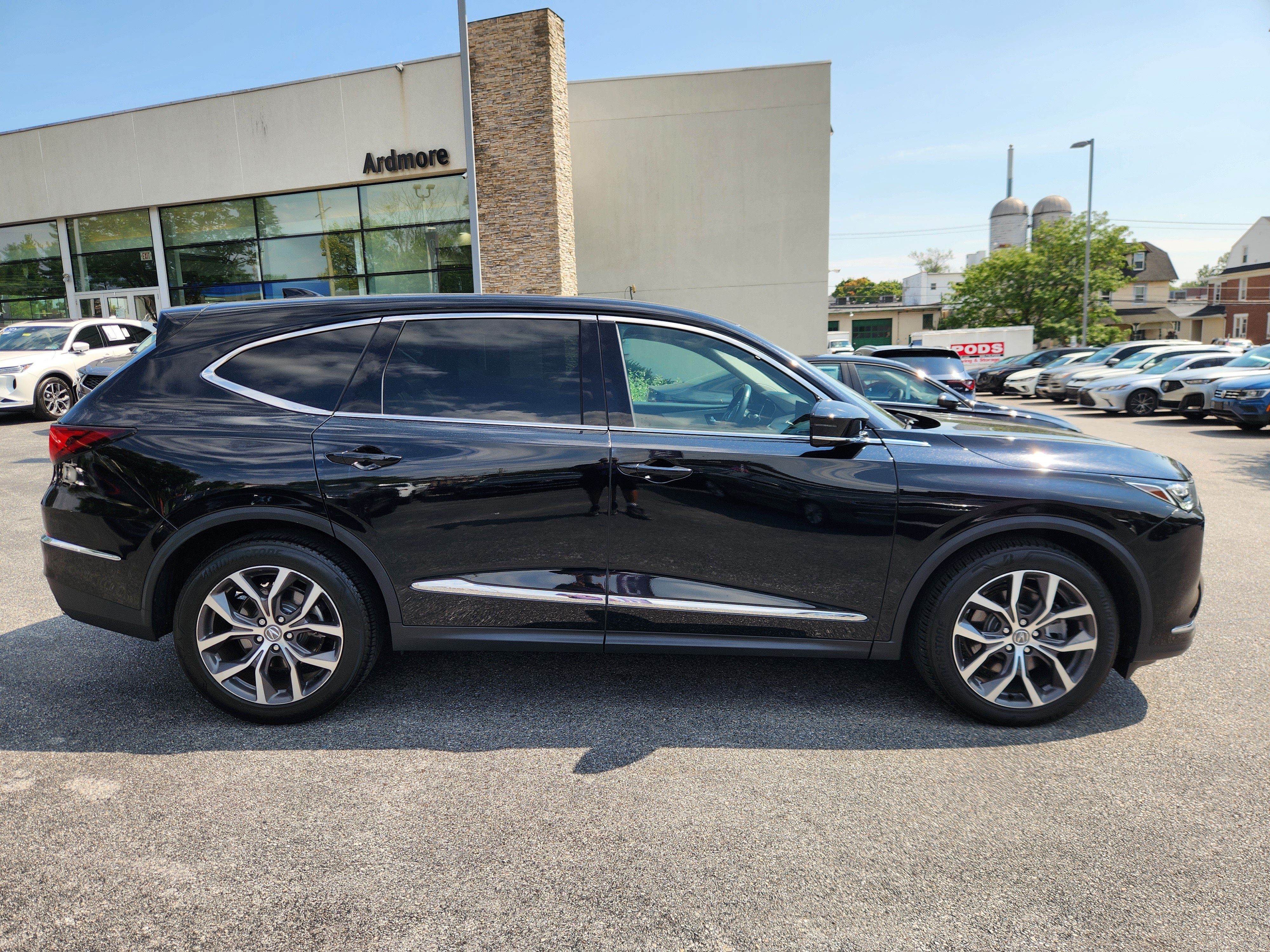 Certified 2024 Acura MDX w/ Technology Package AWD/4WD image 6