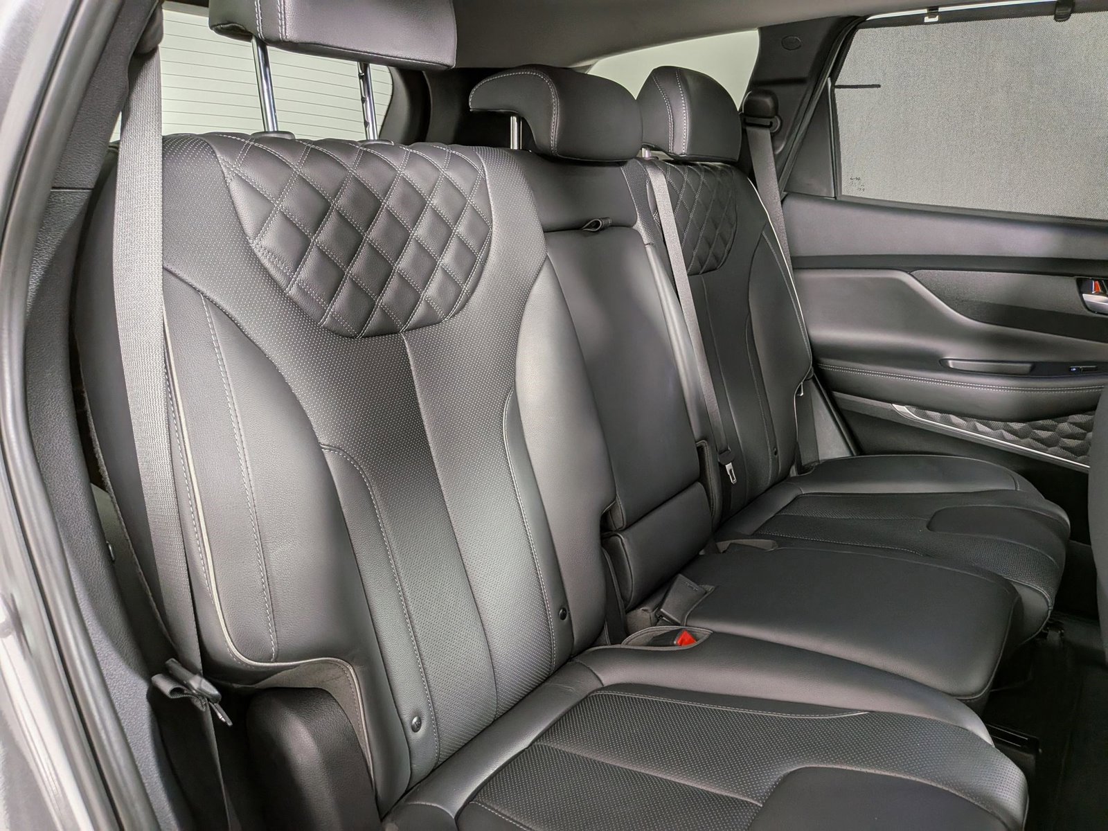 Used 2022 Hyundai Santa Fe SEL Premium AWD/4WD image 22