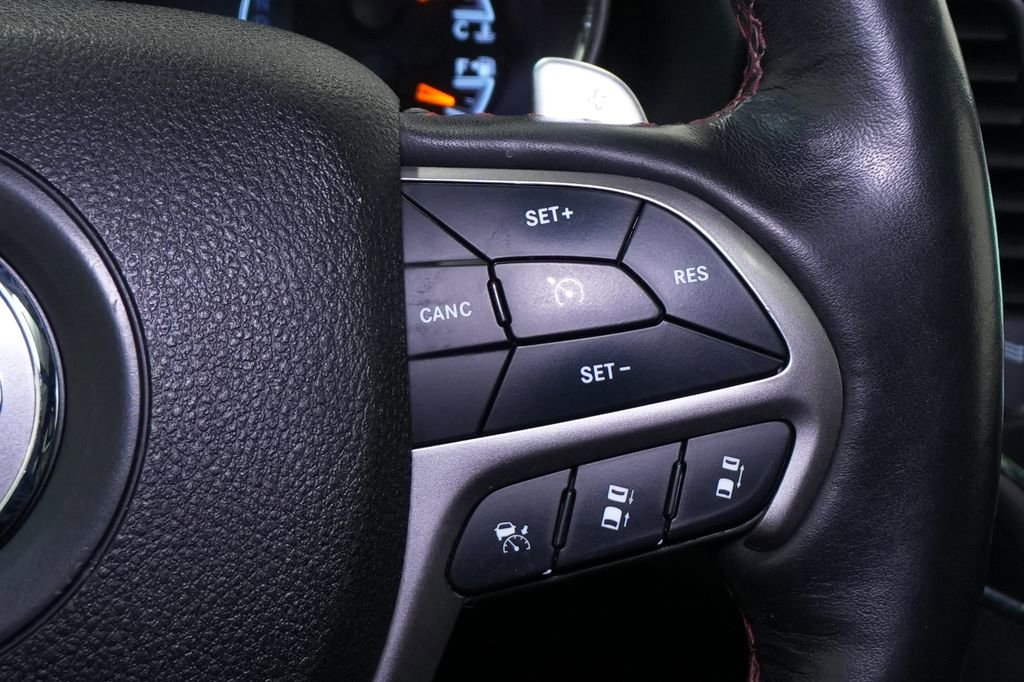 Used 2018 Jeep Grand Cherokee Trailhawk w/ Trailhawk Luxury Group image 41