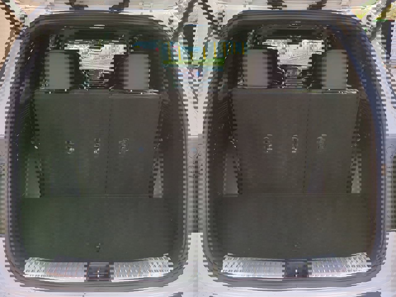 Used 2025 Hyundai Palisade Calligraphy image 13