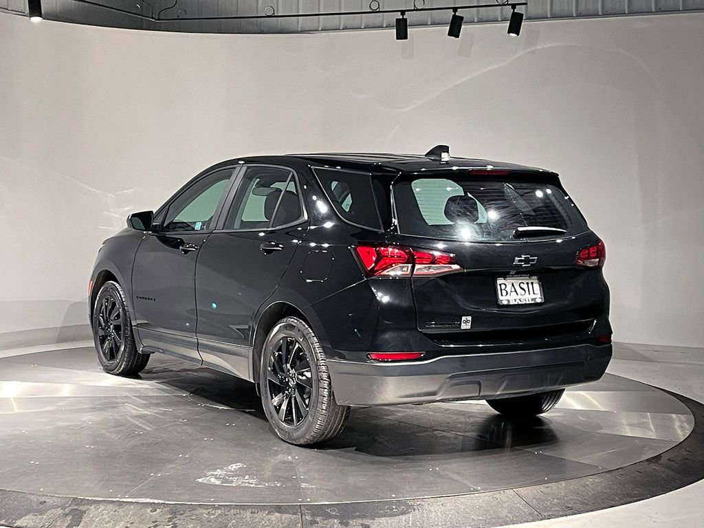 Used 2023 Chevrolet Equinox LS w/ Midnight Edition image 13