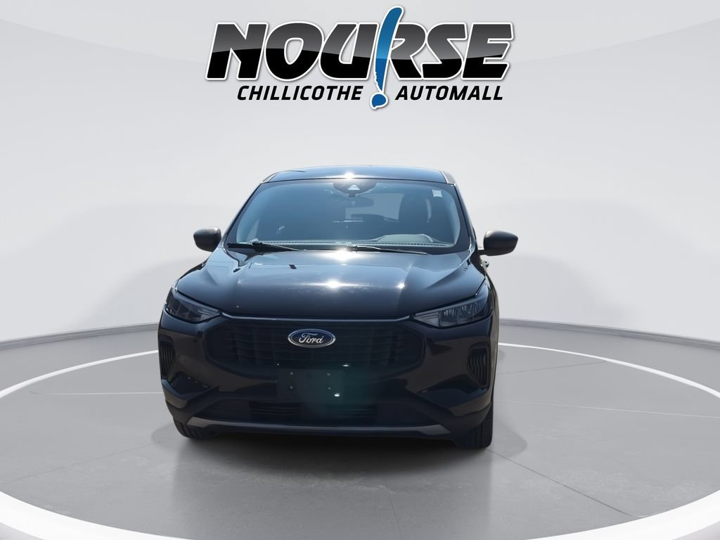 Used 2024 Ford Escape Active AWD/4WD image 3